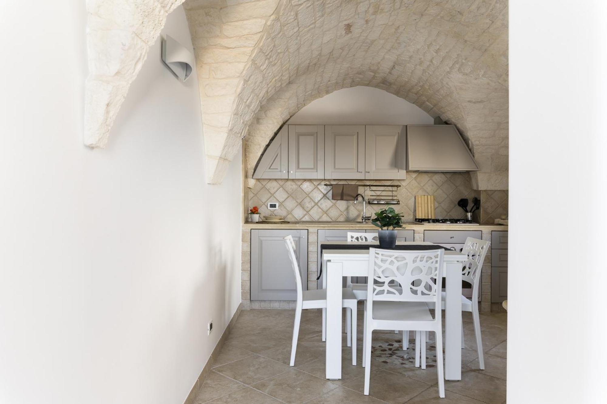 Sant'Oronzo View Apartment By Wonderful Italy Остуни Екстериор снимка